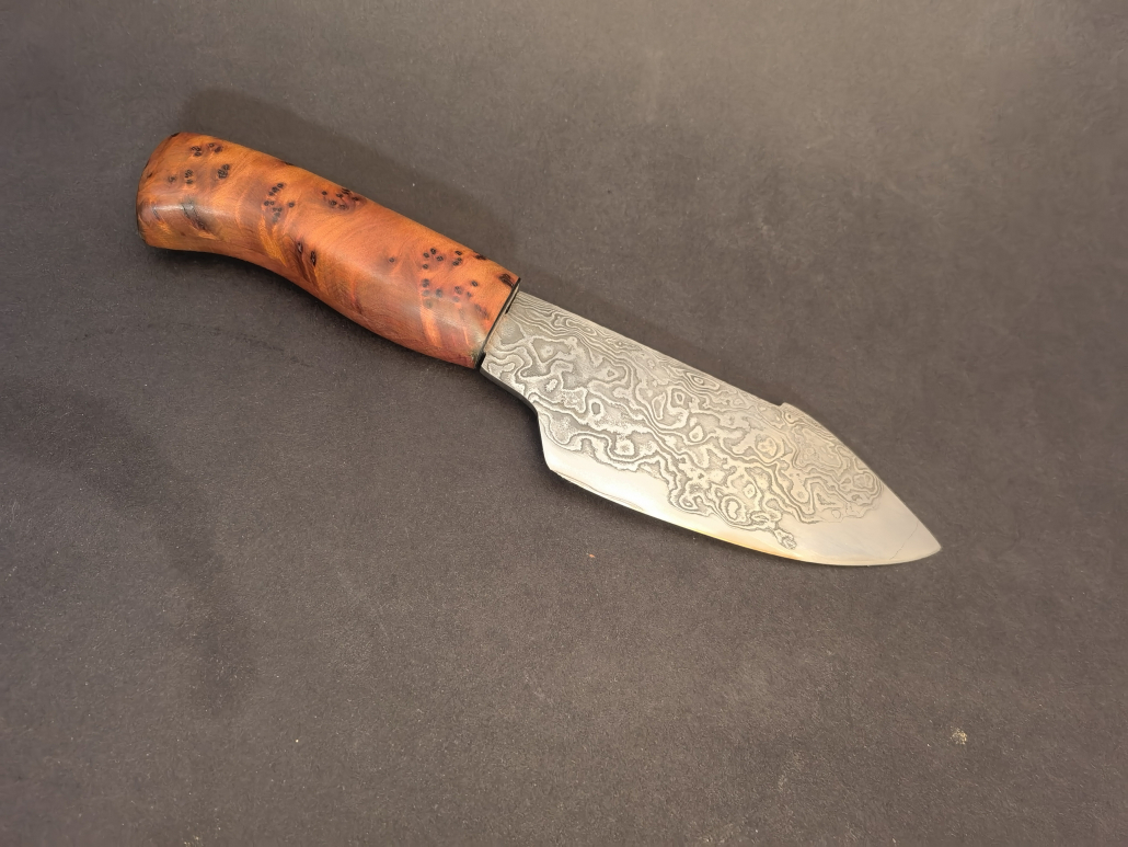 Fischmesser mit Griff aus Thuja Maser Fischmesser mit Griff aus Thuja Maser