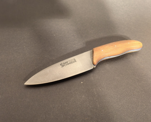 Kochmesser mit Eichenholzgriff