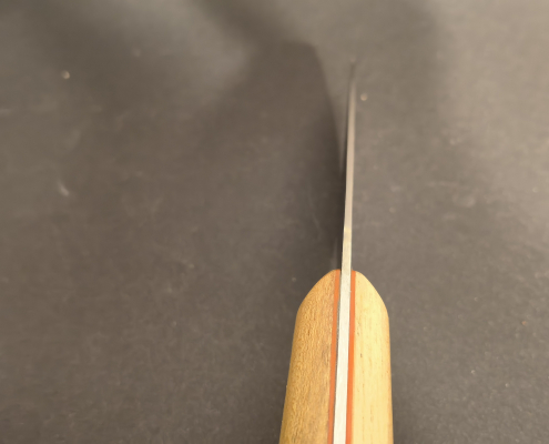 Chefkochmesser "Mini" Klingenrücken Chefkochmesser "Mini" Klingenrücken