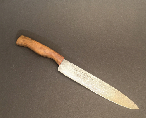 Damast Filetiermesser mit Walnussriegelgriff