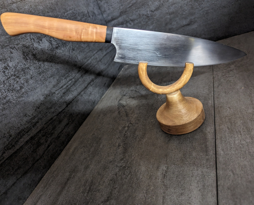 Chefkochmesser mit Kirschholzgriff