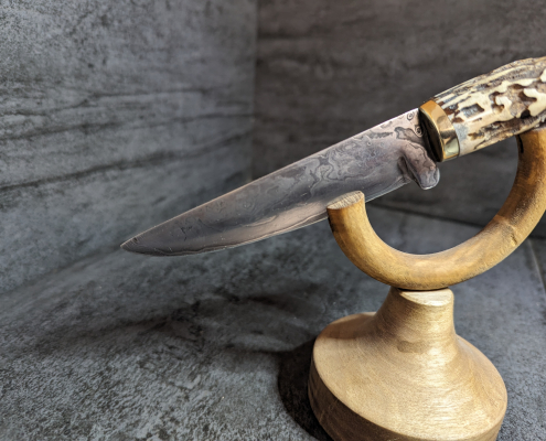Hirschfänger mit Damastklinge